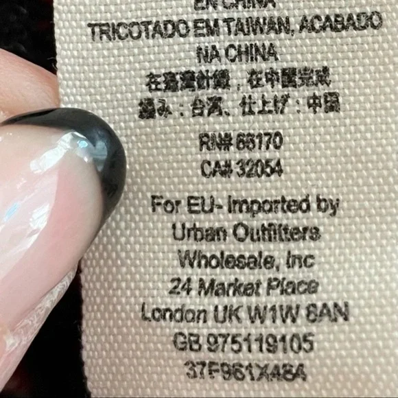 Free People Open Back 3 Snap Front Closure 75% Wool Knit Cardigan Sweater Medium - Picture 16 of 16